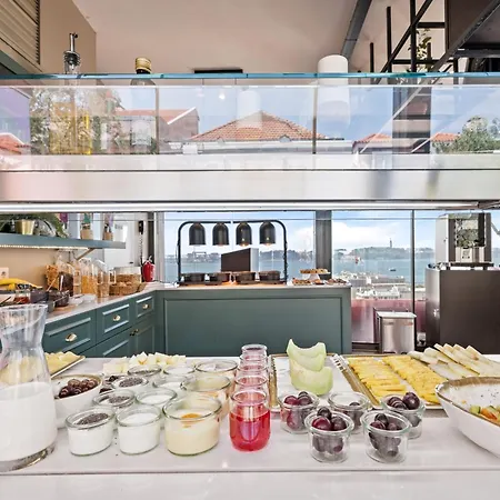 Monte Belvedere By Shiadu Hotel 3*