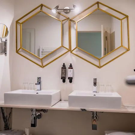 Otel Monte Belvedere By Shiadu 3*